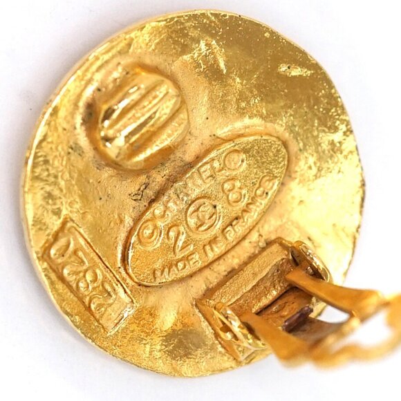 CHANEL CC Logos PARIS Round Clip-On Earrings Gold Tone 28 2820 Auth #5663 - Picture 5 of 5